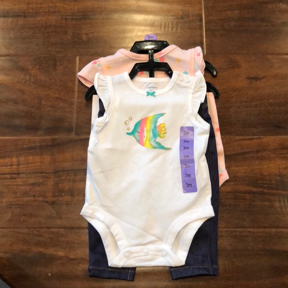 Carter’s - 3 piece set